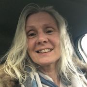 LyndaB37