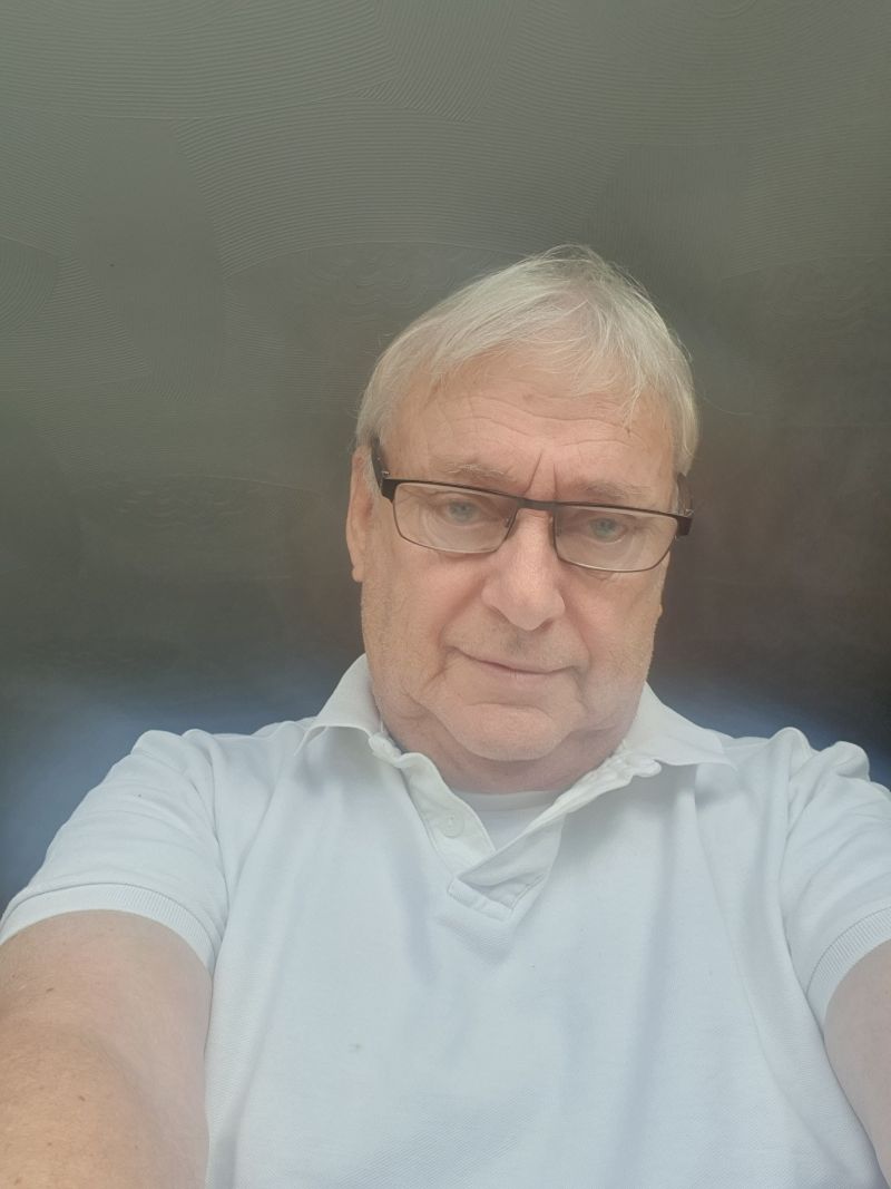 Ian7555