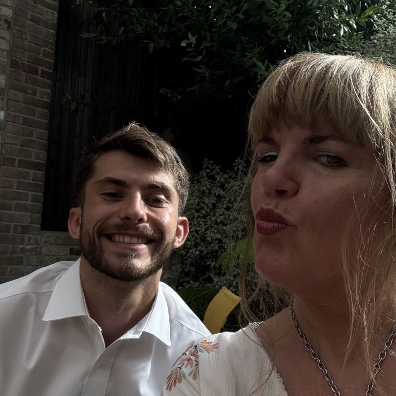 Foxymoxy65 Foxymoxy65